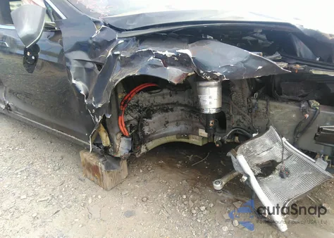 2019 Tesla Model S 100D/Long Range/P100D/Performance from USA, damaged, VIN 5YJSA1E42KF332002